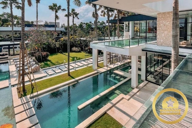 【2】VILLA〈CANGGU〉